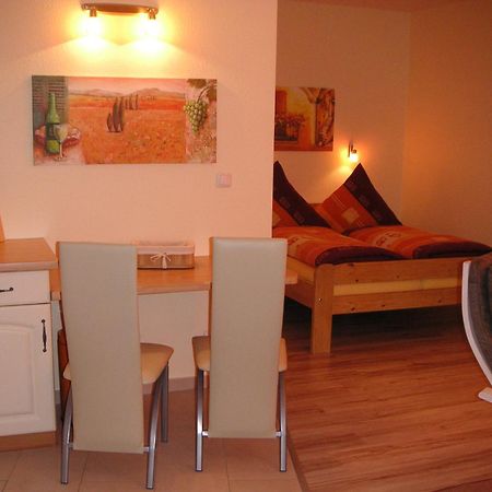 Flensburg Ferienwohnungen Apartment 1 Экстерьер фото
