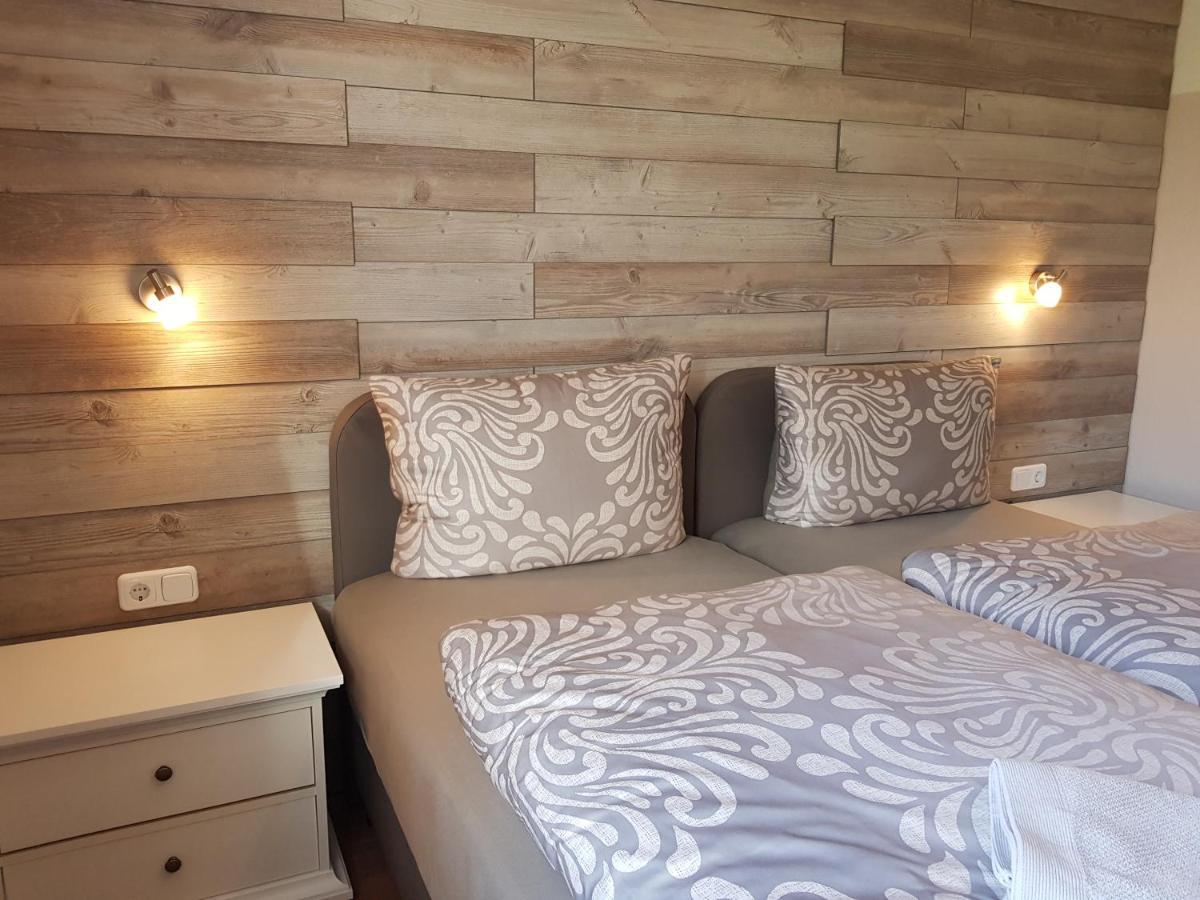 Flensburg Ferienwohnungen Apartment 1 Экстерьер фото